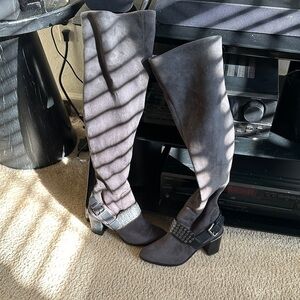 Stylish Gray Over-the-Knee Boots